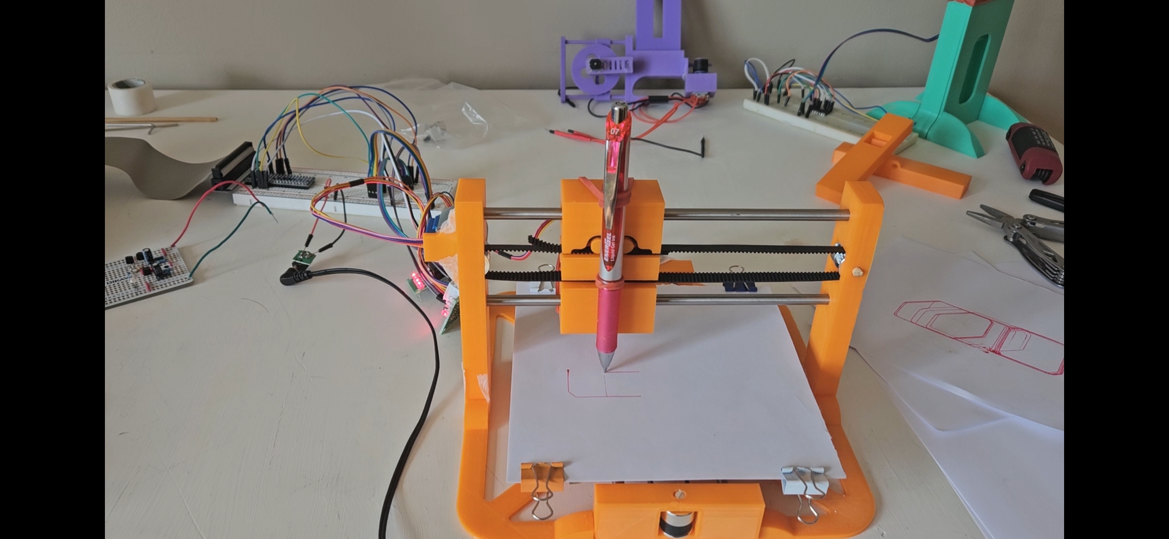 A 3D printer like design with two stepper motors connected to a raspberry pi
